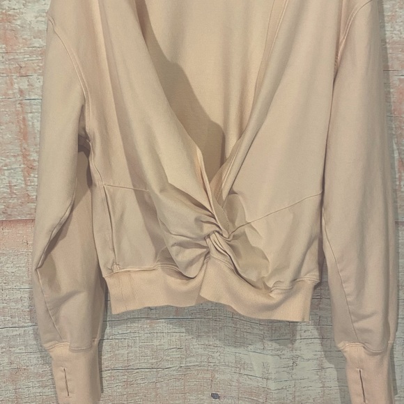 Hand over heart Manduka light pink sweatshirt XS - Picture 5 of 6